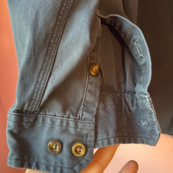 Carhartt navy blue original fit button down shirt size large mens - Picture 5 of 6